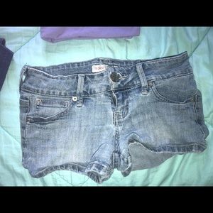Guess shorts